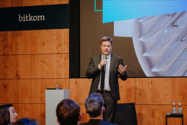 1675096044730 1675096044730