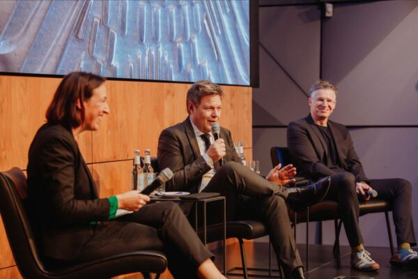 1675096046202 1675096046202