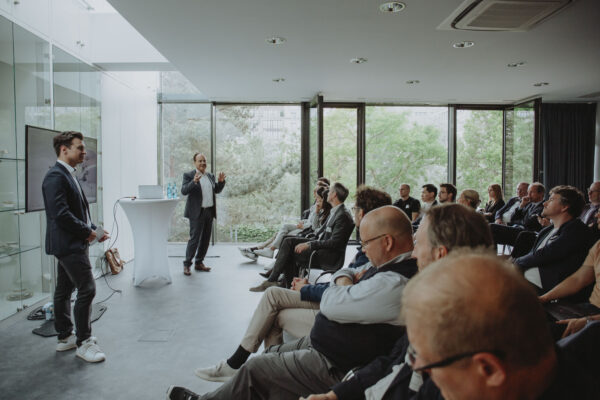 1685028672634 1685028672634