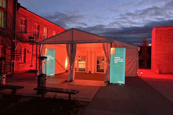 1700833204980 (1) 1700833204980 (1)