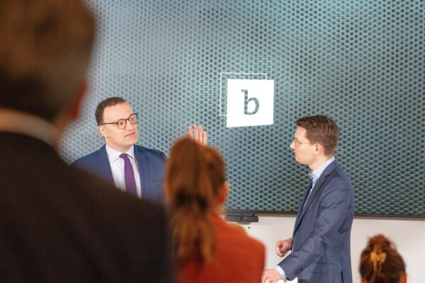 1706708913053 1706708913053